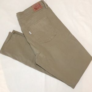 Levi’s 311 Shaping Skinny Jean